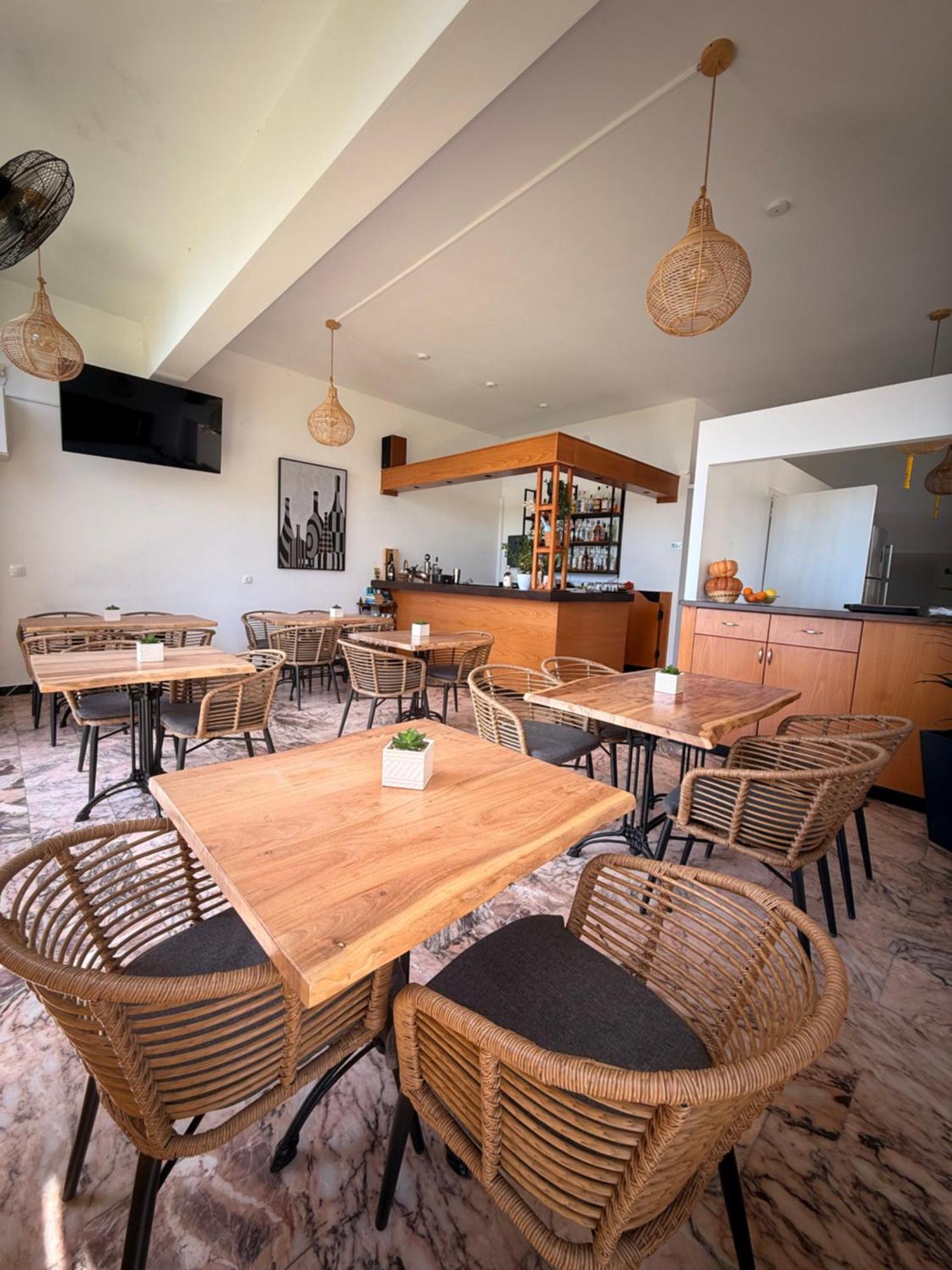 בניטסס Nikoli Apartments מראה חיצוני תמונה